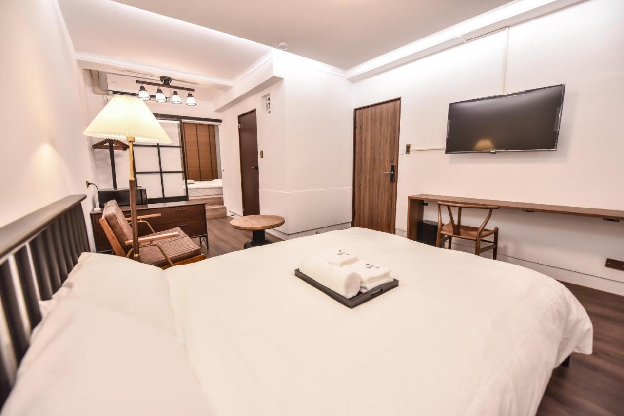 Eryang Homestay Tainan Exterior photo