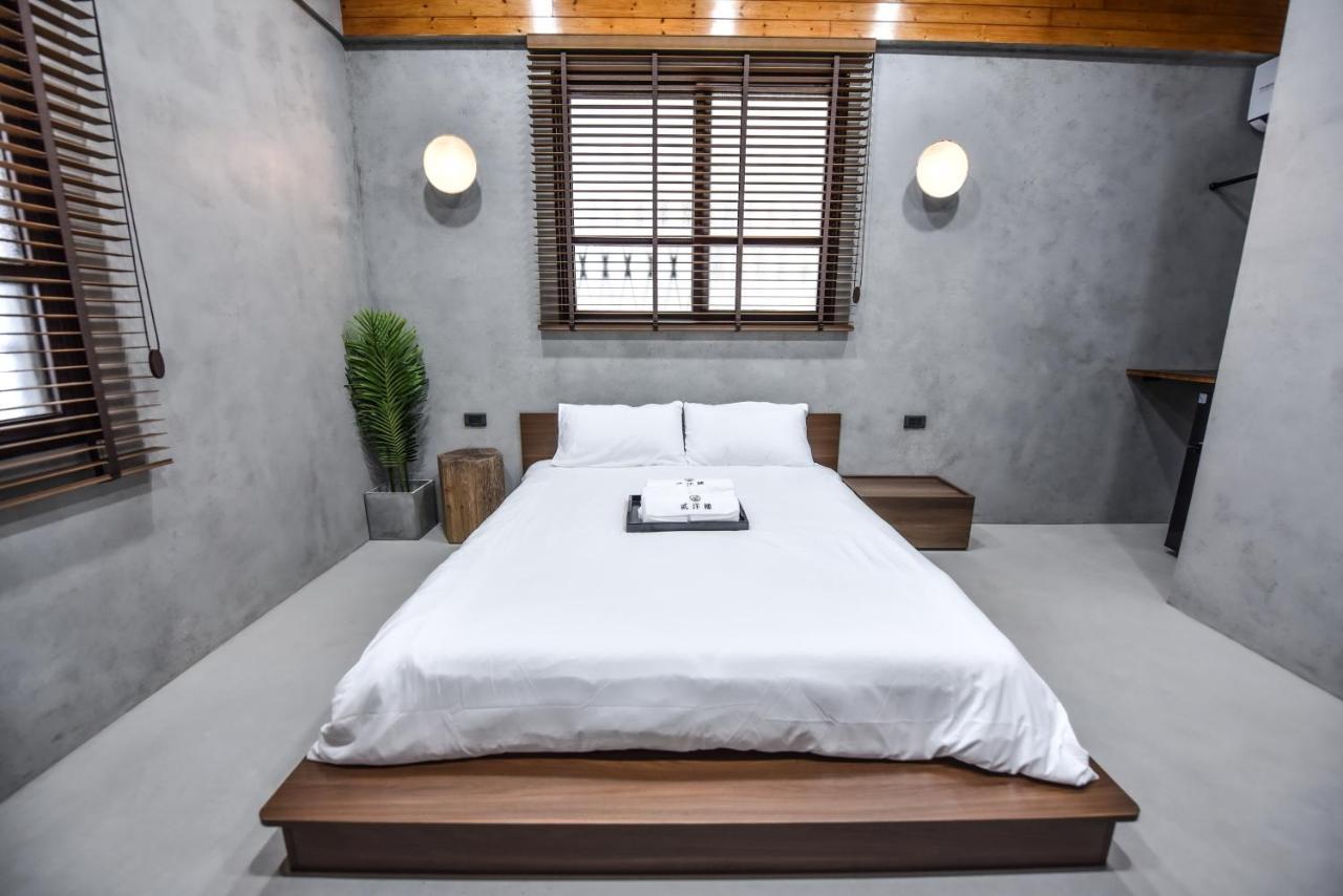 Eryang Homestay Tainan Exterior photo
