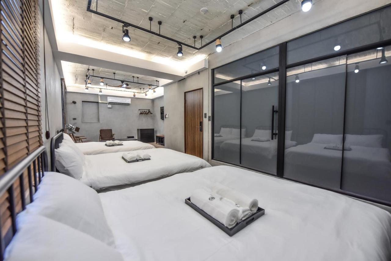 Eryang Homestay Tainan Exterior photo